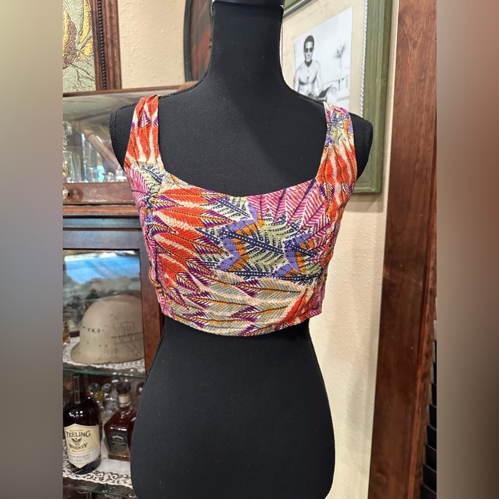 Band Of Gypsies Crop Top adjustable strap on back Sz M